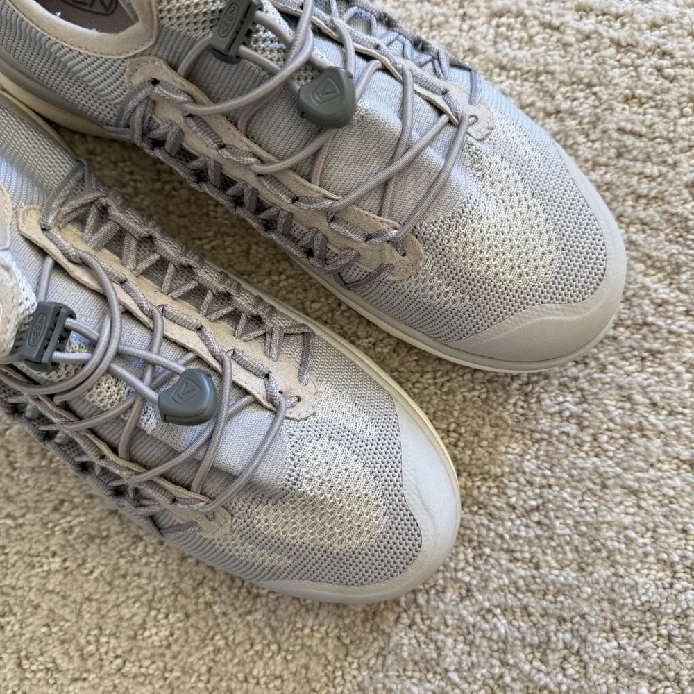 KEEN UNEEK EXO-W Women 10 Gray Knit Slip On Comfort SNEAKERS LIGHTWEIGHT COMFORT